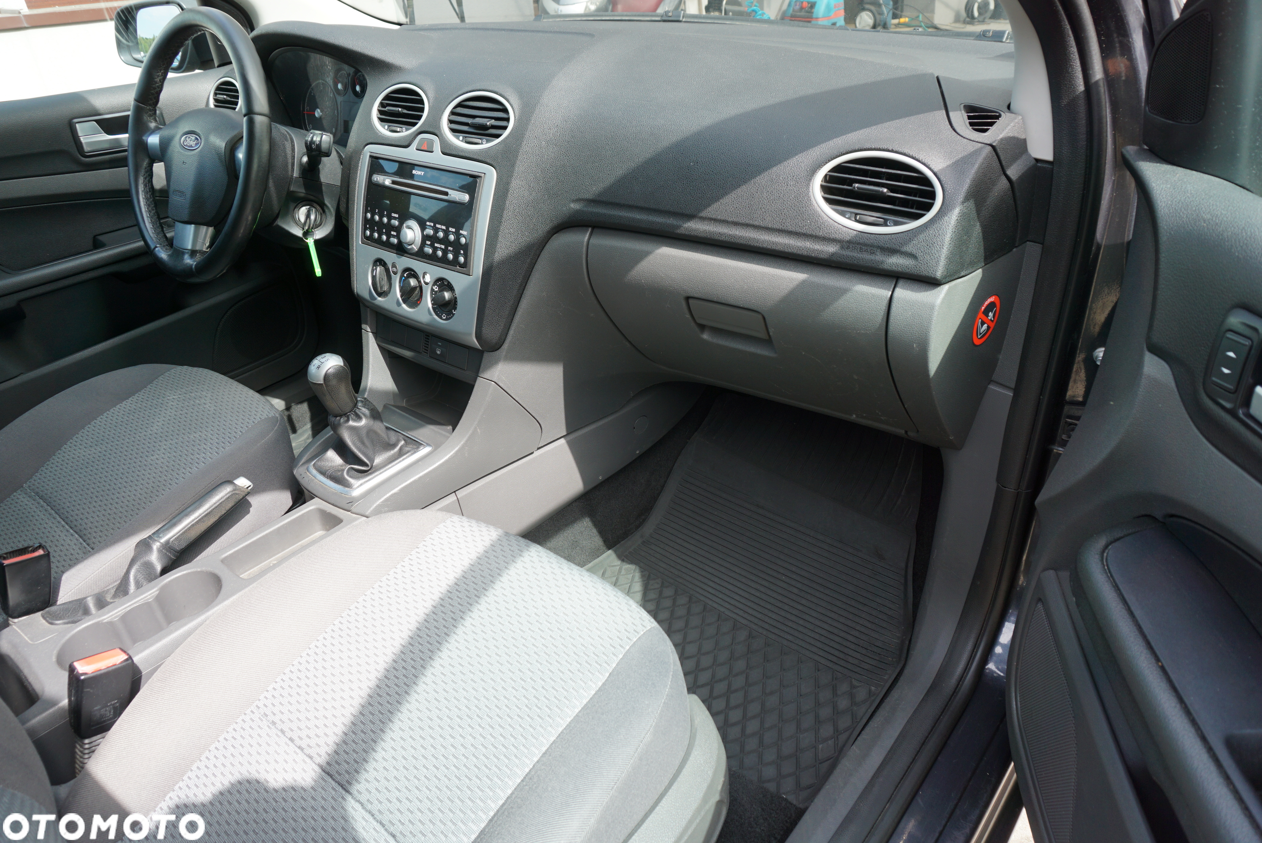 Ford Focus 1.6 TDCi Trend + - 15