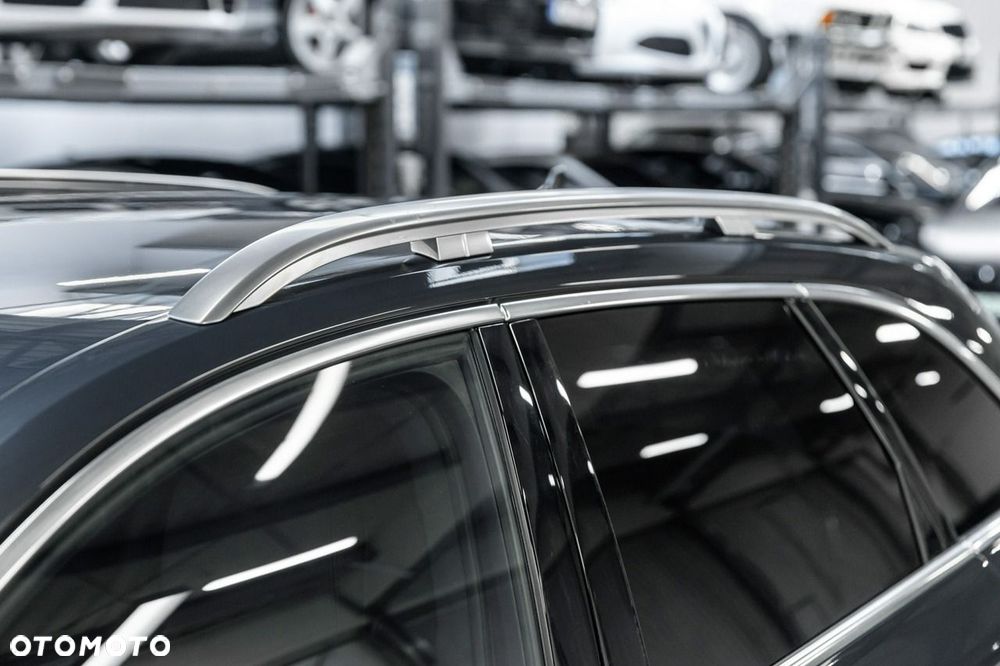 Audi A4 Allroad - 20