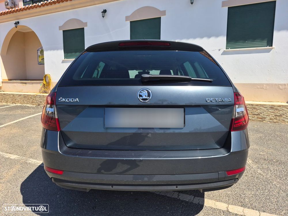 Skoda Octavia Break 1.0 TSI DSG Clever - 6