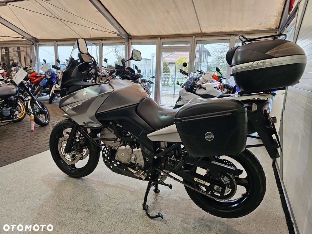 Suzuki DL - 16