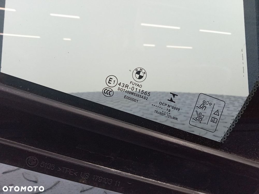 BMW X4 G02 SZYBA DRZWI TYŁ LEWA TRÓJKĄT 7416541 - 2