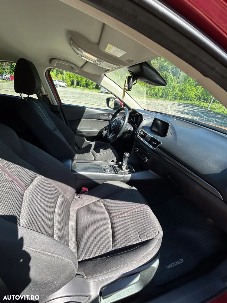 Mazda 3 G120 Revolution - 17