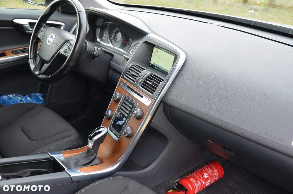 Volvo XC 60 D3 Geartronic Kinetic - 15