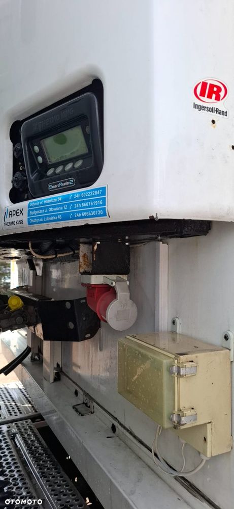 Schmitz Cargobull SKO - 8