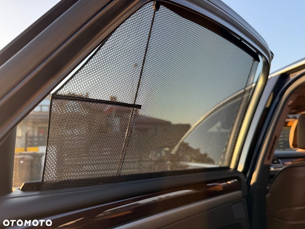 Audi A8 4.2 TDI Quattro - 32