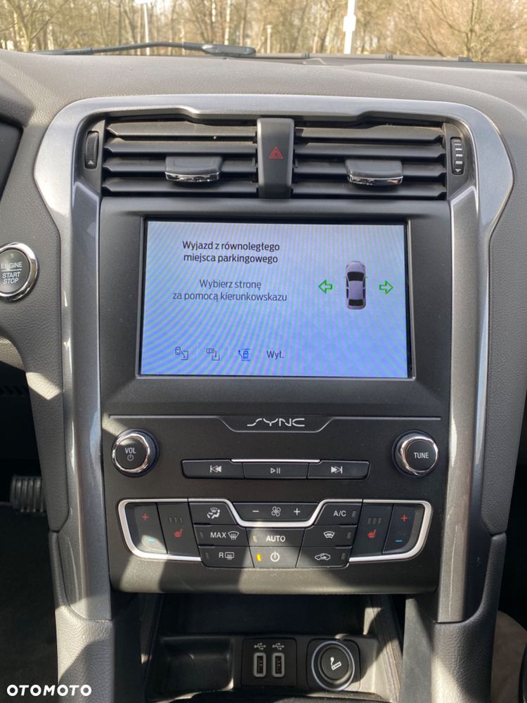 Ford Mondeo 2.0 EcoBlue Titanium - 20