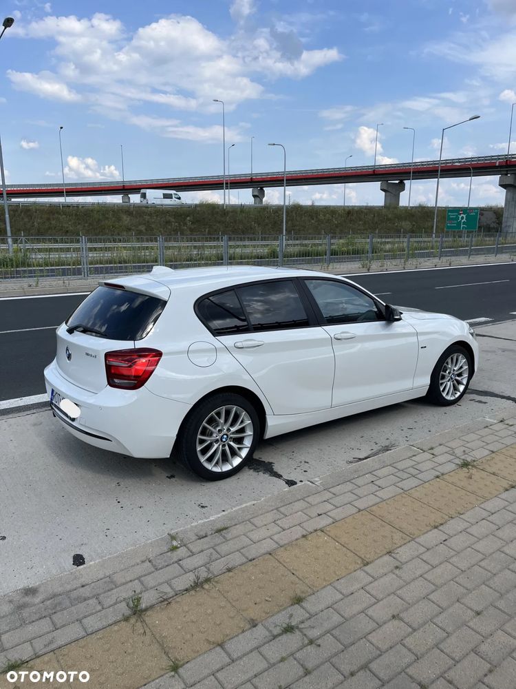 BMW Seria 1 118d Sport Line - 9