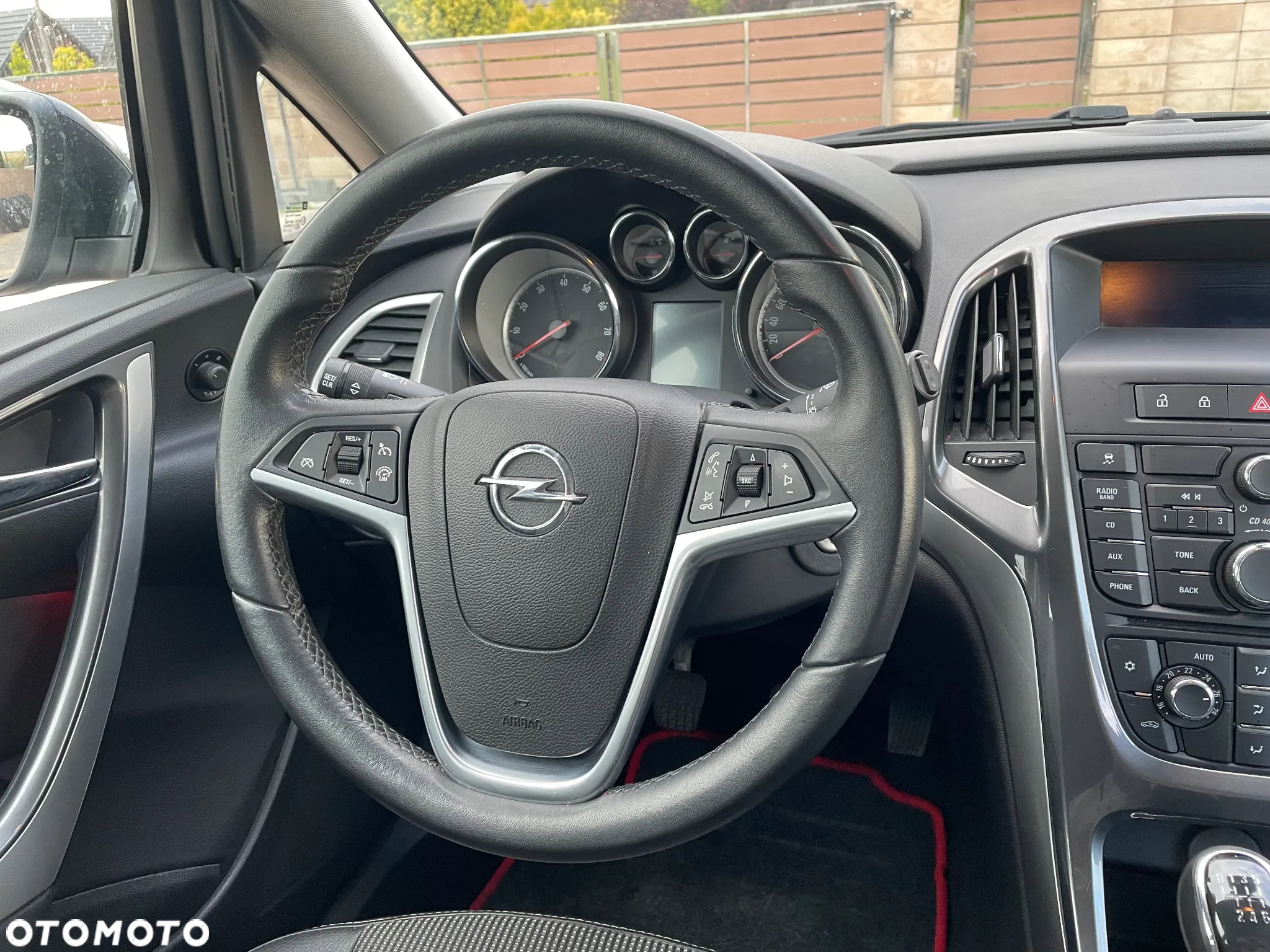 Opel Astra 1.4 Turbo Innovation - 26