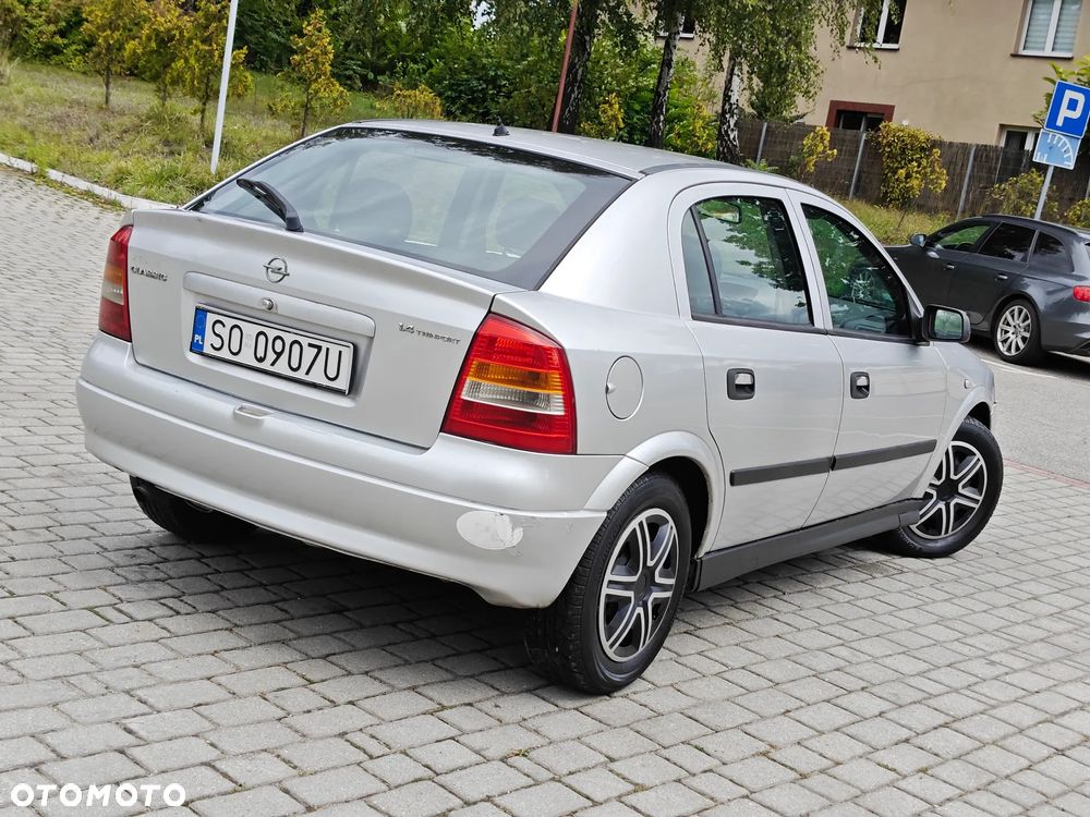 Opel Astra II 1.4 Start - 29