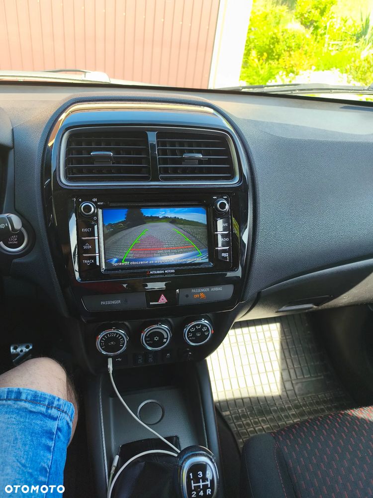 Mitsubishi ASX 1.6 Intense Plus Navi Blue Edition - 6