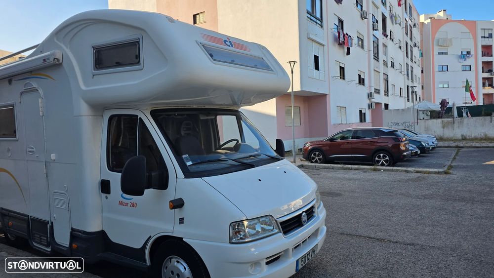 CI International Mizar 7 Metros Cama Casal Atrás Frigorifico Grande - 5