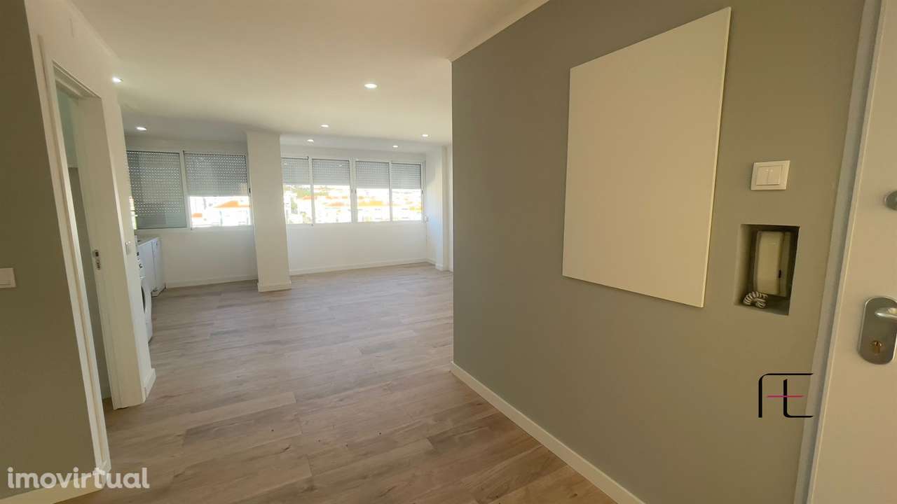 Apartamento T3 Venda em Águas Livres,Amadora - Grande imagem: 5/24