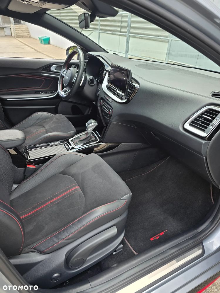 Kia ProCeed 1.6 T-GDI DCT7 OPF GT - 13