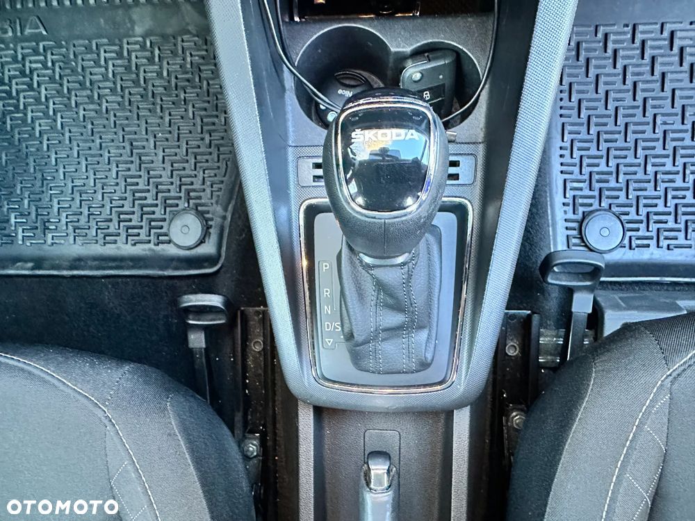 Skoda Fabia 1.0 TSI Style DSG - 26