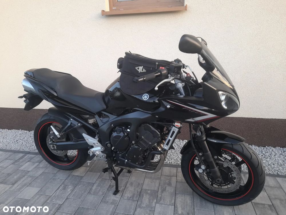 Yamaha FZ6 - 2