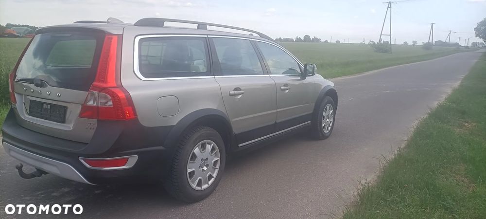 Volvo XC 70 - 4