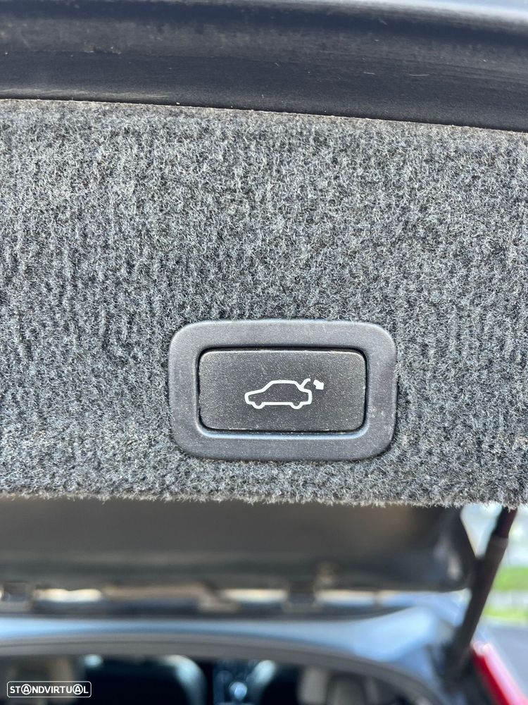 Volvo XC 60 D4 AWD Geartronic Summum - 18