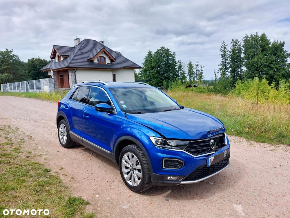 Volkswagen T-Roc - 23