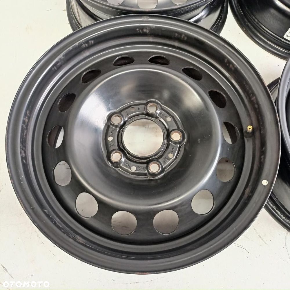 Felgi 5x120 16 BMW Seria 3 E90 E91 4szt (F6957) - 5