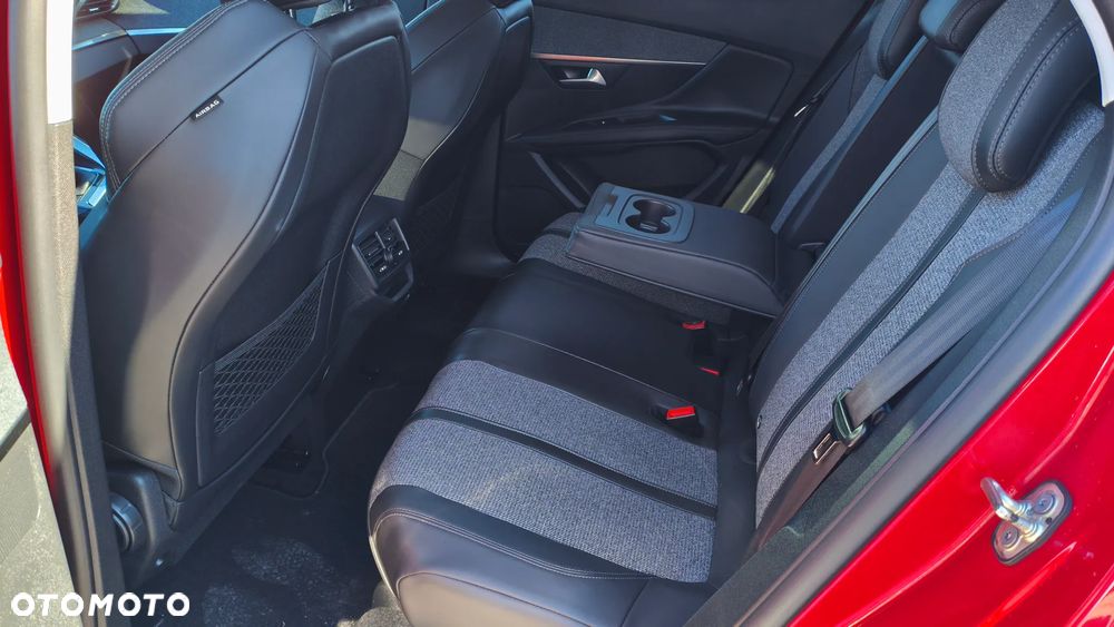 Peugeot 3008 BlueHDi 130 Stop & Start Allure - 32