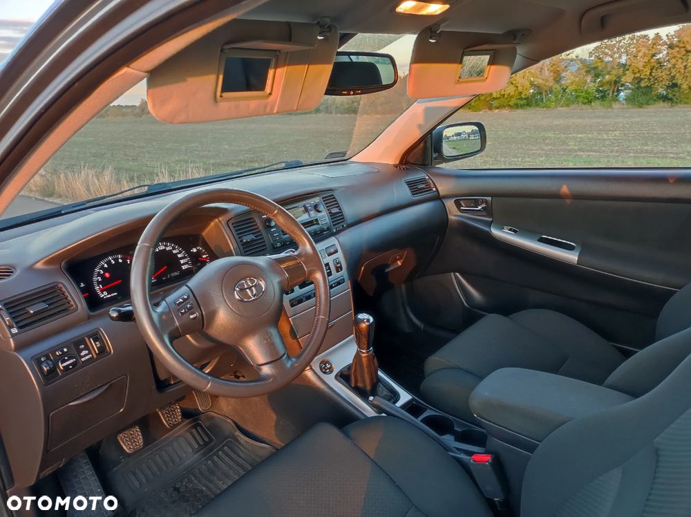 Toyota Corolla 1.4 VVT-i - 6