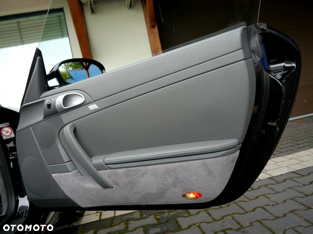 Porsche 911 Turbo Tiptronic S - 34