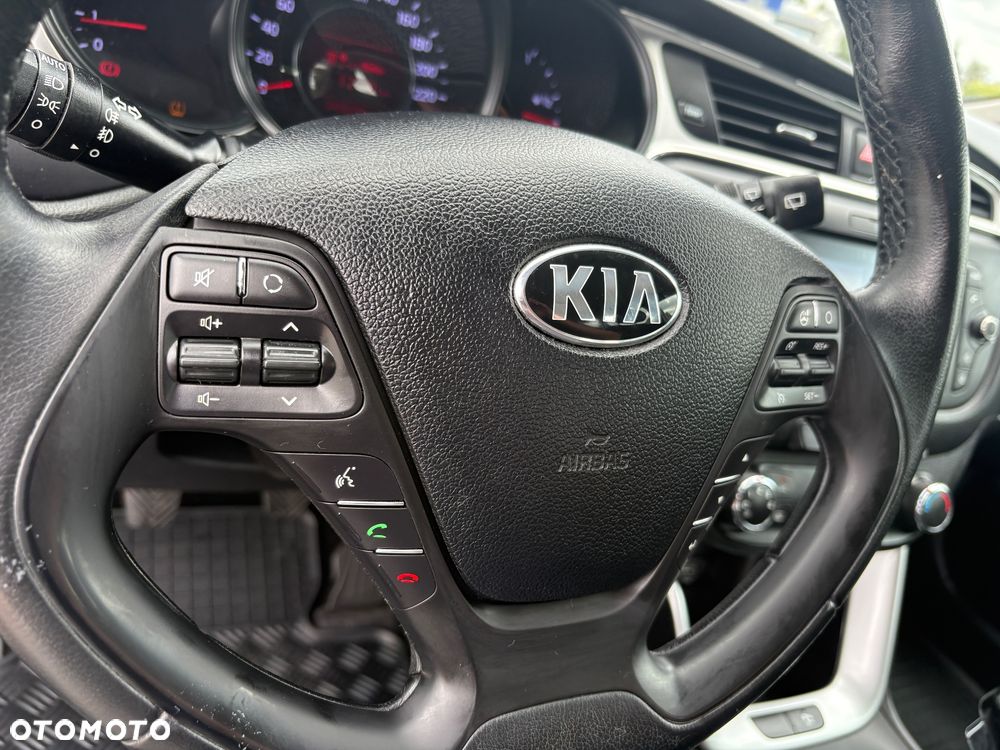 Kia Ceed 1.6 CRDi L - 27