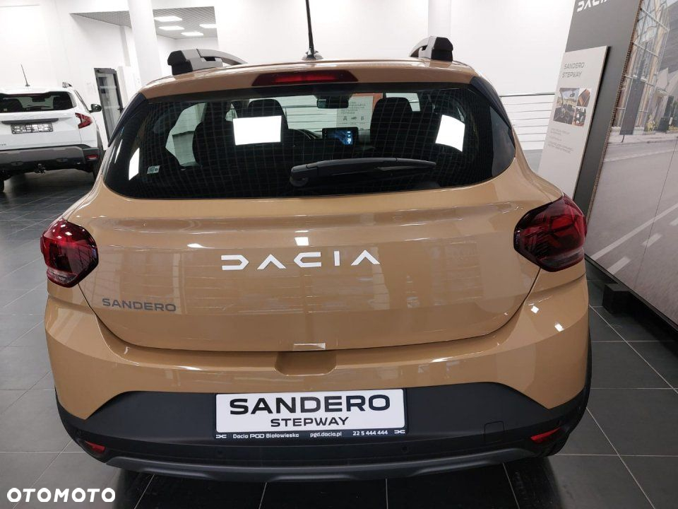 Dacia Sandero - 4