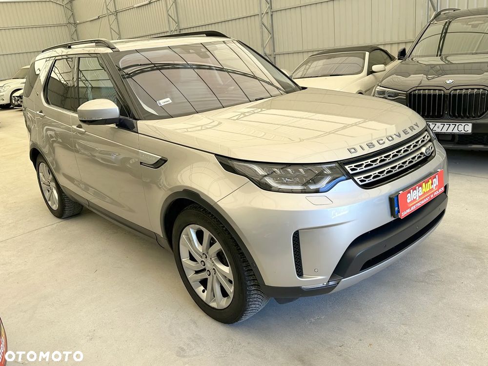Land Rover Discovery V 3.0 TD6 HSE Luxury - 4