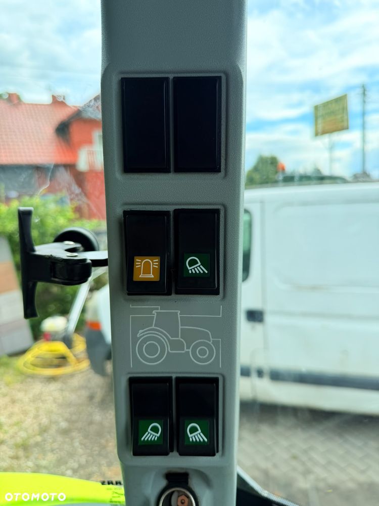 Claas Arion 420 - 31