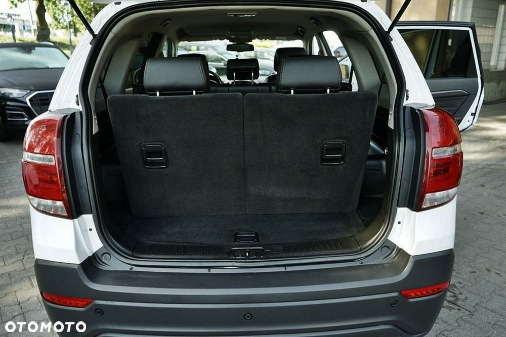 Chevrolet Captiva 2.2 2WD LS - 19