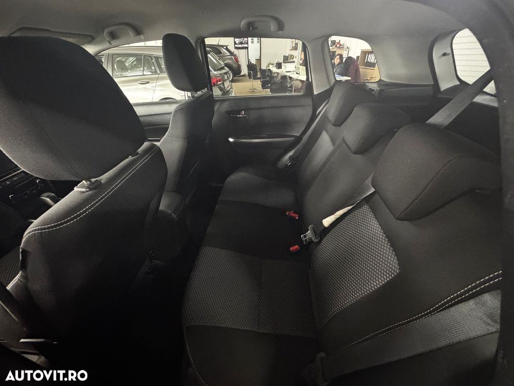 Suzuki Vitara - 14
