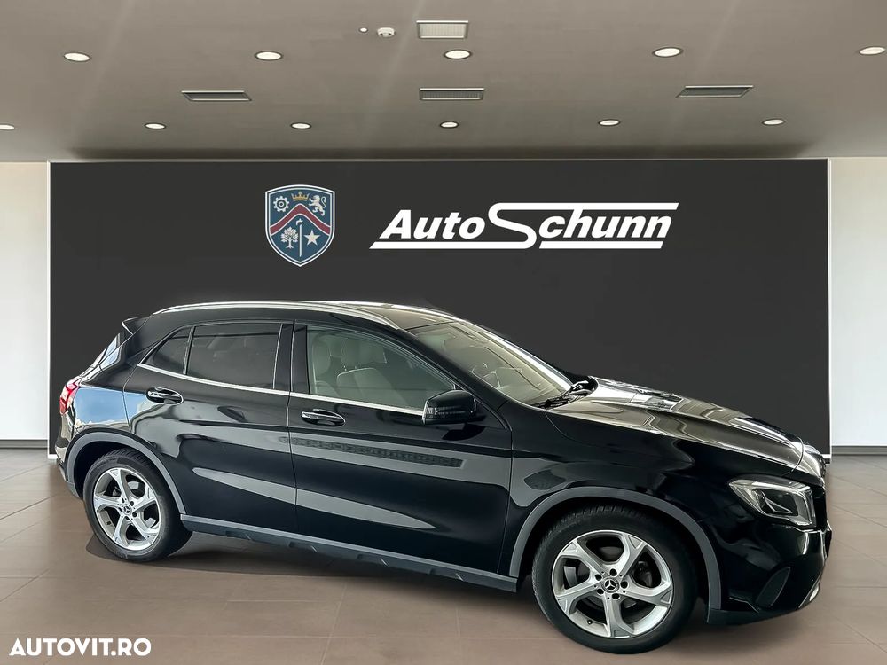 Mercedes-Benz GLA 200 d 7G-DCT Urban - 3