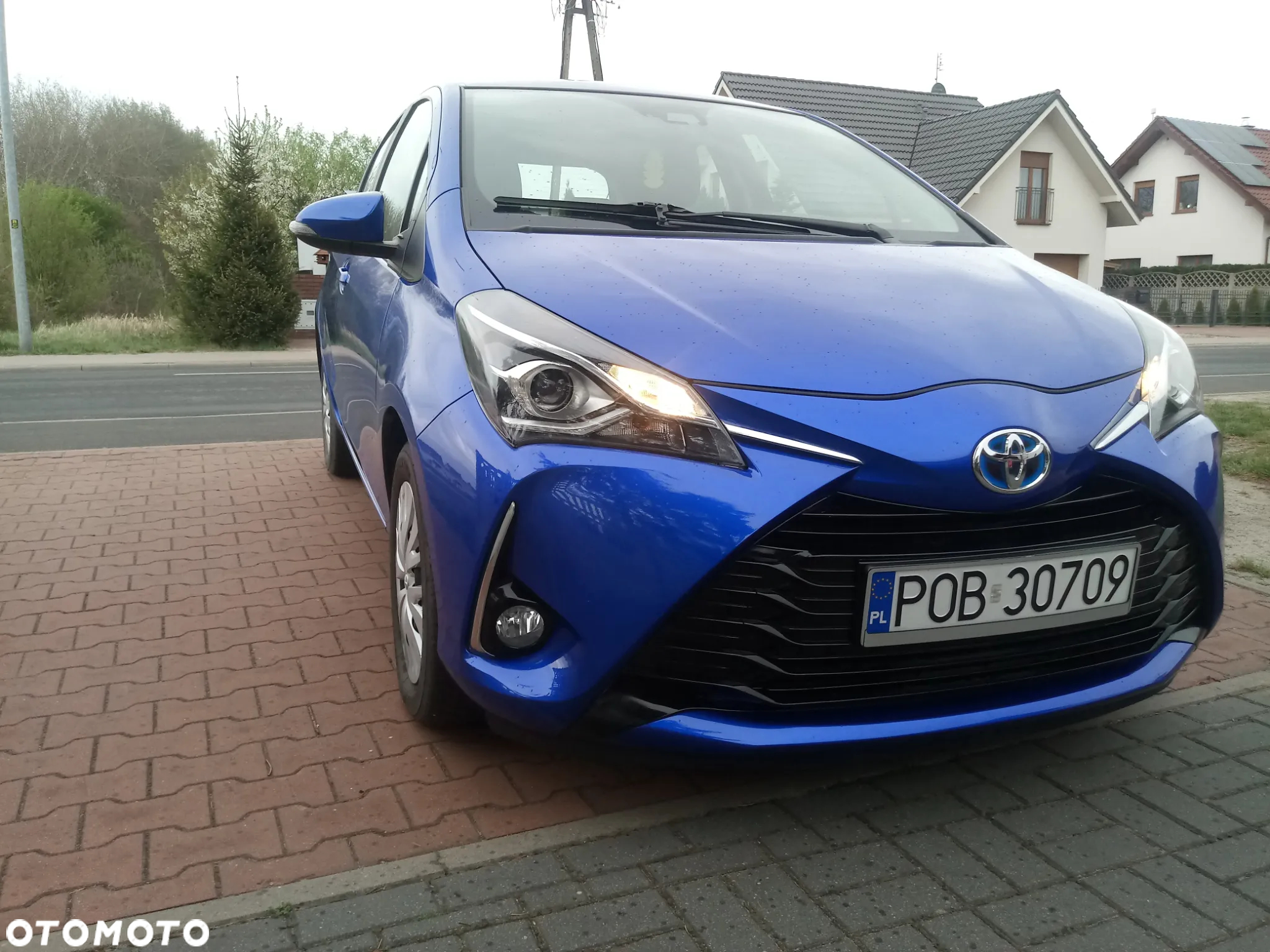 Toyota Yaris 1.5 Premium - 13