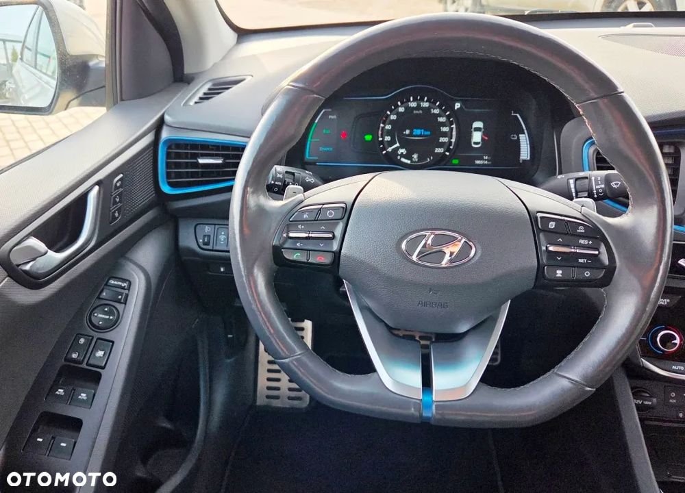 Hyundai IONIQ Hybrid Premium - 36