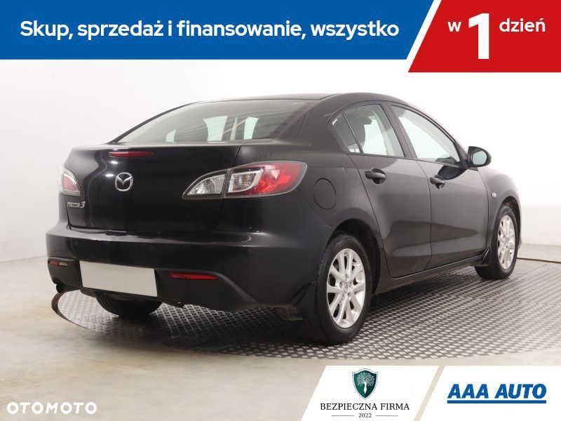 Mazda 3 - 7