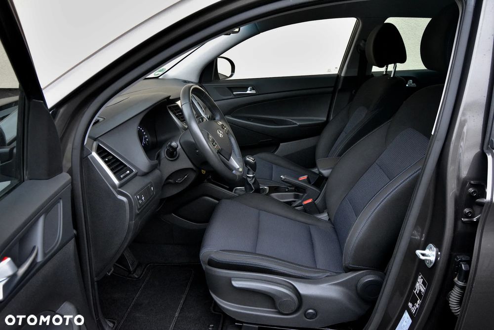 Hyundai Tucson blue 1.6 GDi 2WD Advantage - 18