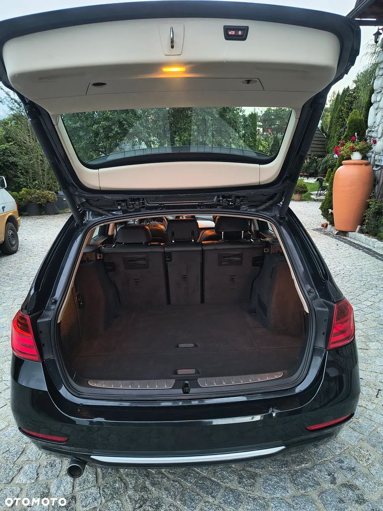 BMW Seria 3 320d xDrive - 11