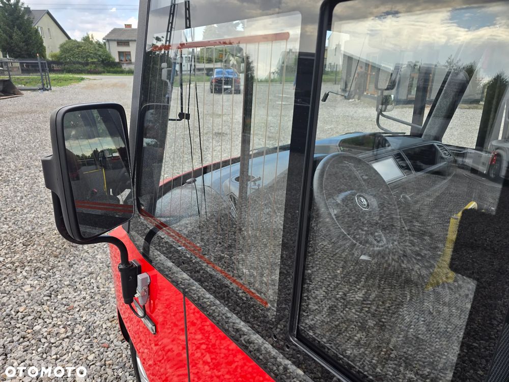Volkswagen T6/Mikrobus/Bus szkolny/Kat B 8+1 - 35