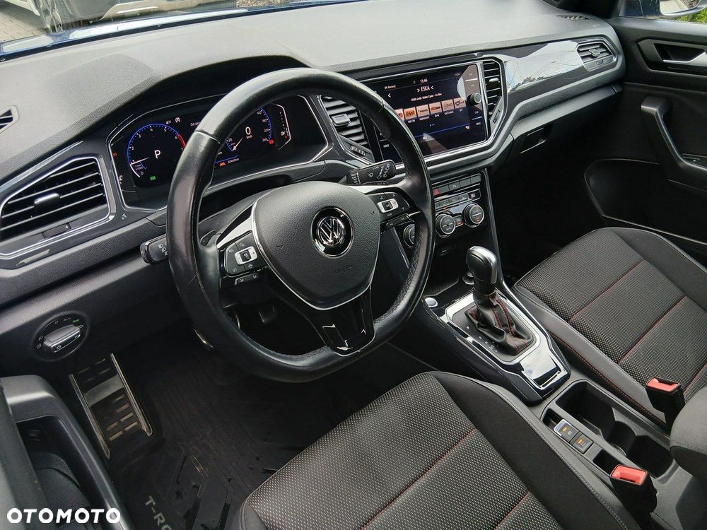 Volkswagen T-Roc - 13
