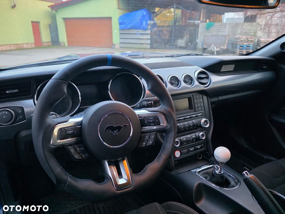 Ford Mustang 5.0 V8 GT - 18