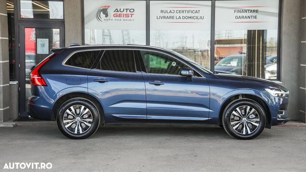 Volvo XC 60 T8 Twin Engine AWD Momentum - 5