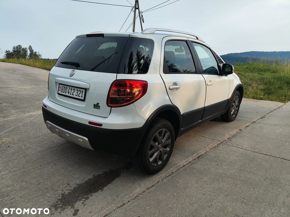 Fiat Sedici 1.6 16V 4x4 Luxury - 9