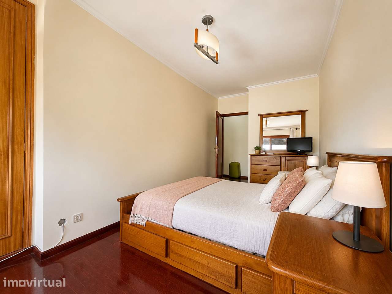 Apartamento T1  | 69 m² | Varanda | Arrumos | 100% Financiamento - Grande imagem: 5/9