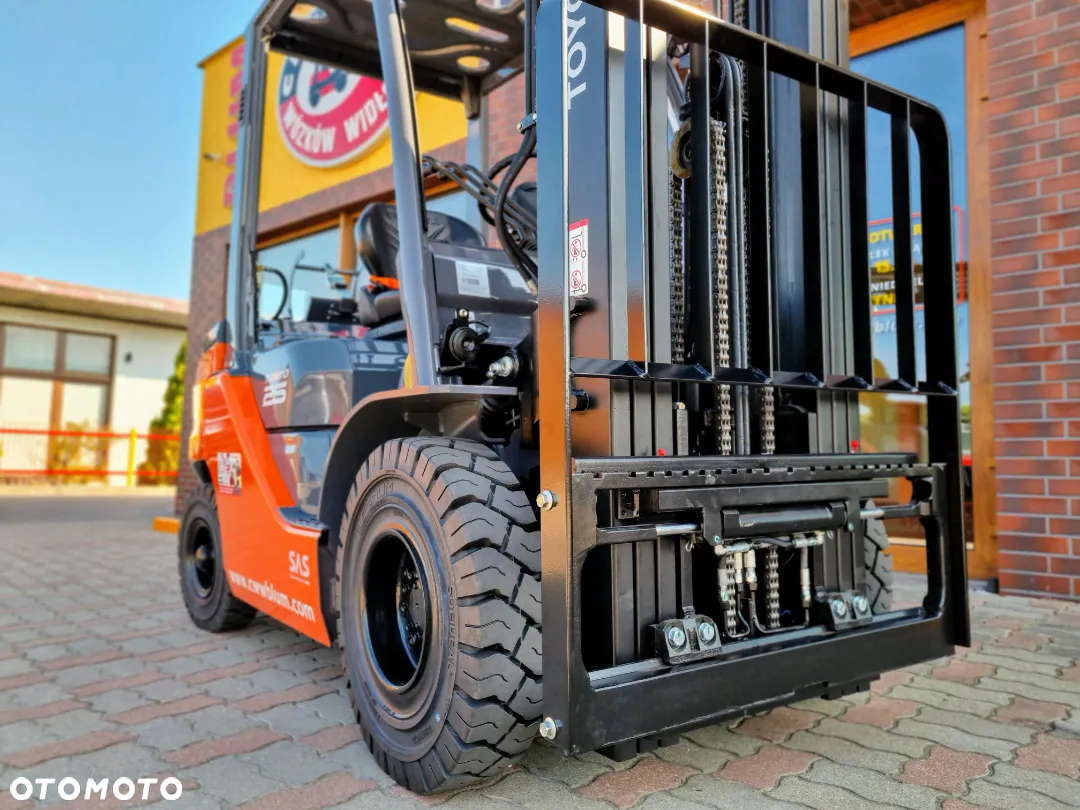 Toyota 02-8FGF25 - 10