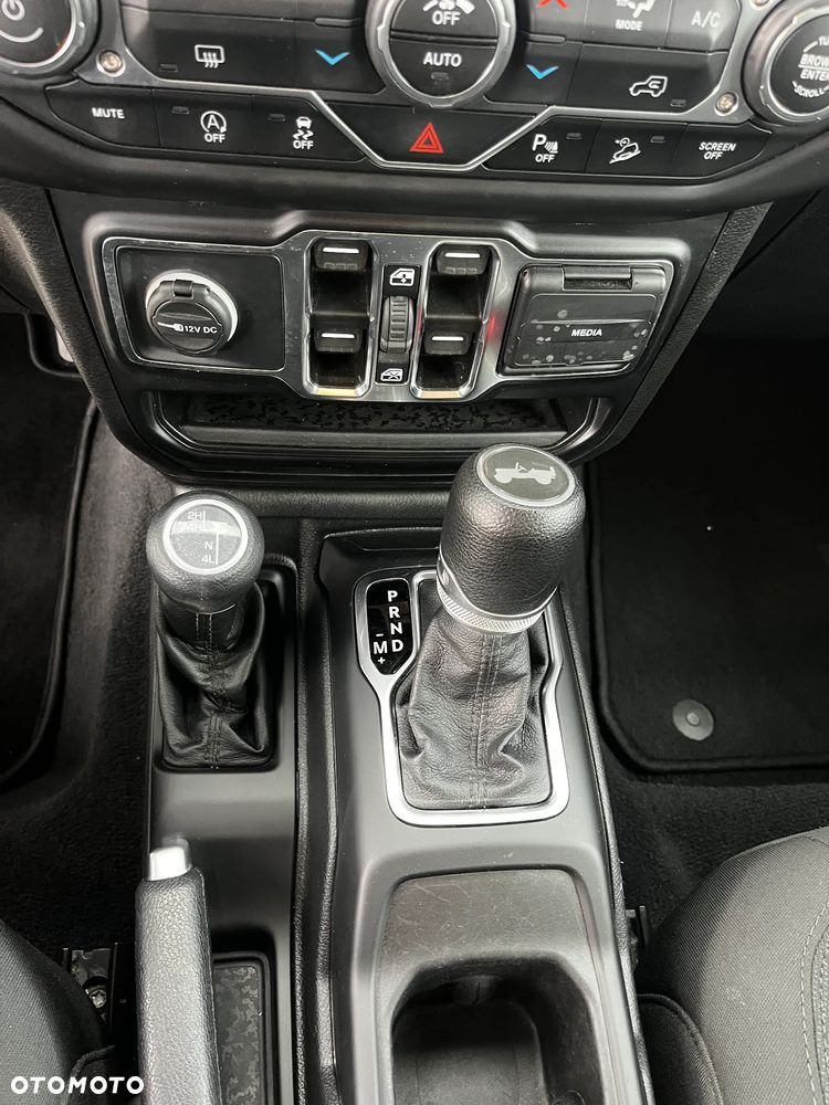 Jeep Wrangler Unlimited GME 2.0 Turbo Freedom - 27