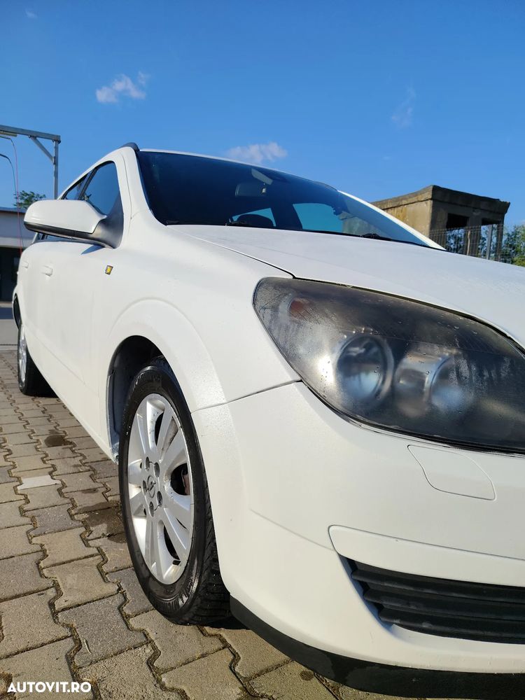 Opel Astra 1.9 CDTI Enjoy - 17