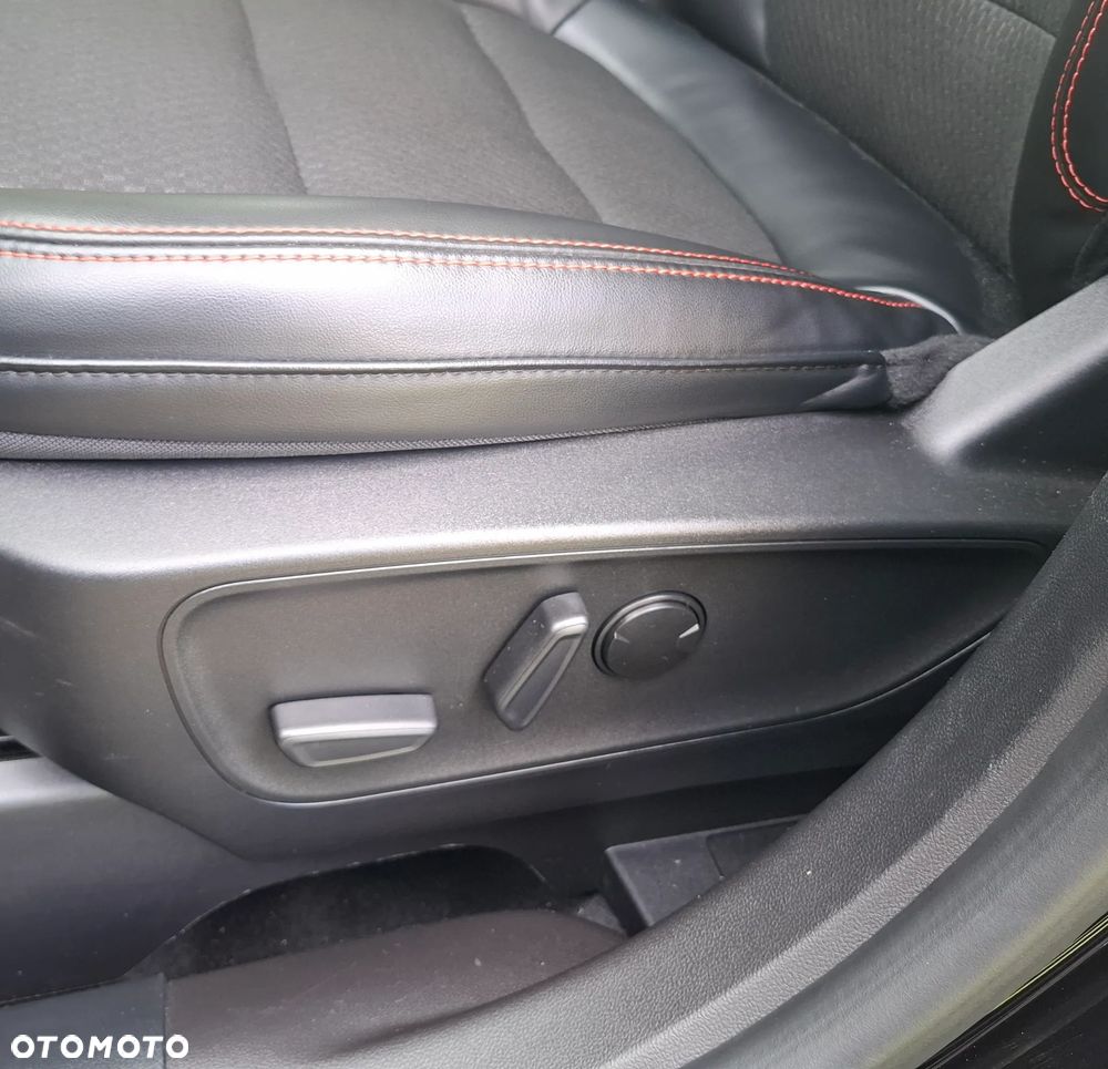 Ford Kuga 2.0 EcoBoost AWD ST-Line ASS - 26