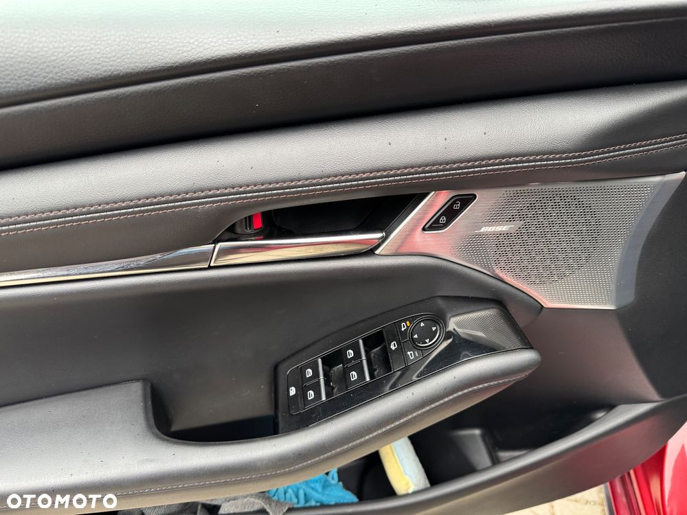 Mazda 3 e-SKYACTIV-X 186 M HYBRID EXCLUSIVE-LINE - 25