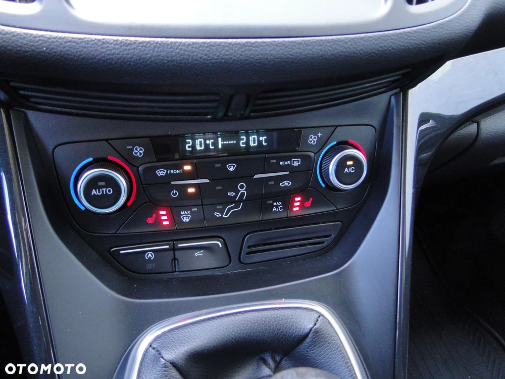 Ford Kuga 1.5 EcoBoost FWD Titanium - 25